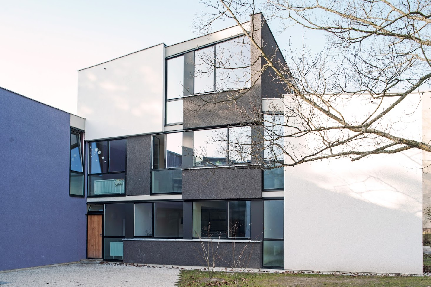 Studentisches Wohnen,
Studentendorf Schlachtensee eG,
Berlin. Quelle: Brenne Architekten. Studentisches Wohnen, Studentendorf Schlachtensee eG, Berlin. Quelle: Brenne Architekten.