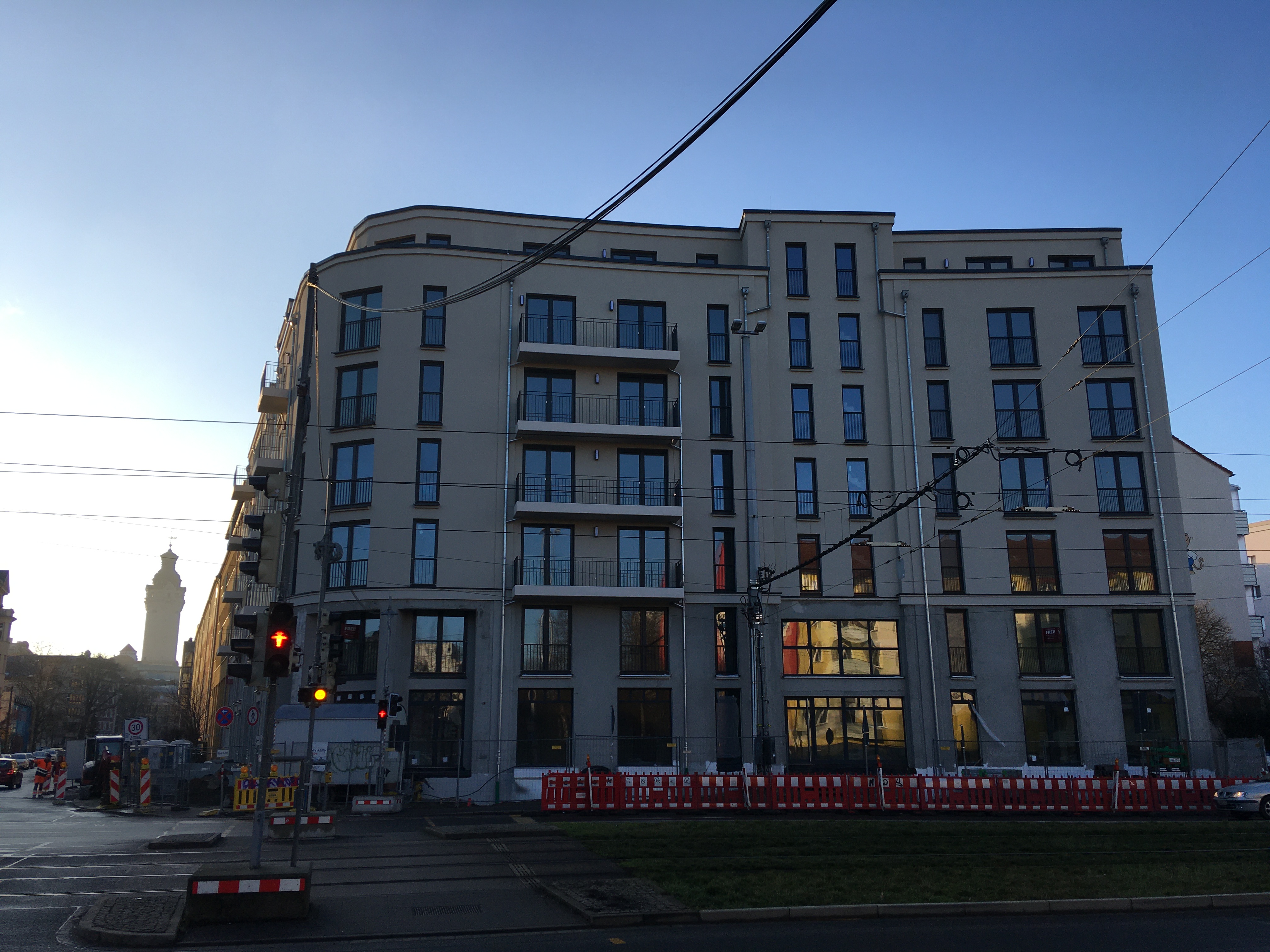 Das Eckgebäude in der Elsterstraße / Käthe-Kollwitz-Straße. Quelle: IMMOCOM / Matthias Klöppel. Das Eckgebäude in der Elsterstraße / Käthe-Kollwitz-Straße. Quelle: IMMOCOM / Matthias Klöppel.