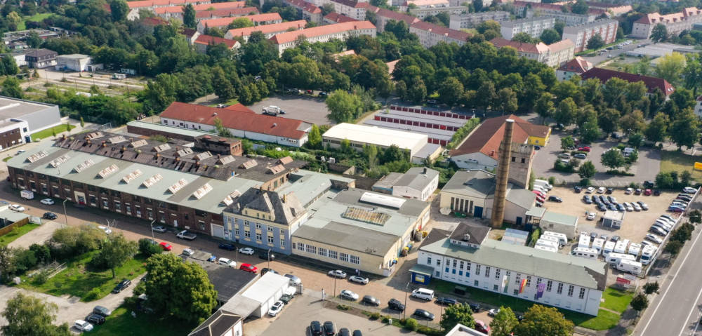 Blick auf das Gewerbeareal an der Plautstraße 38 in Leipzig. Copyright: ARCADIA Investment Group | Andreas Kusow