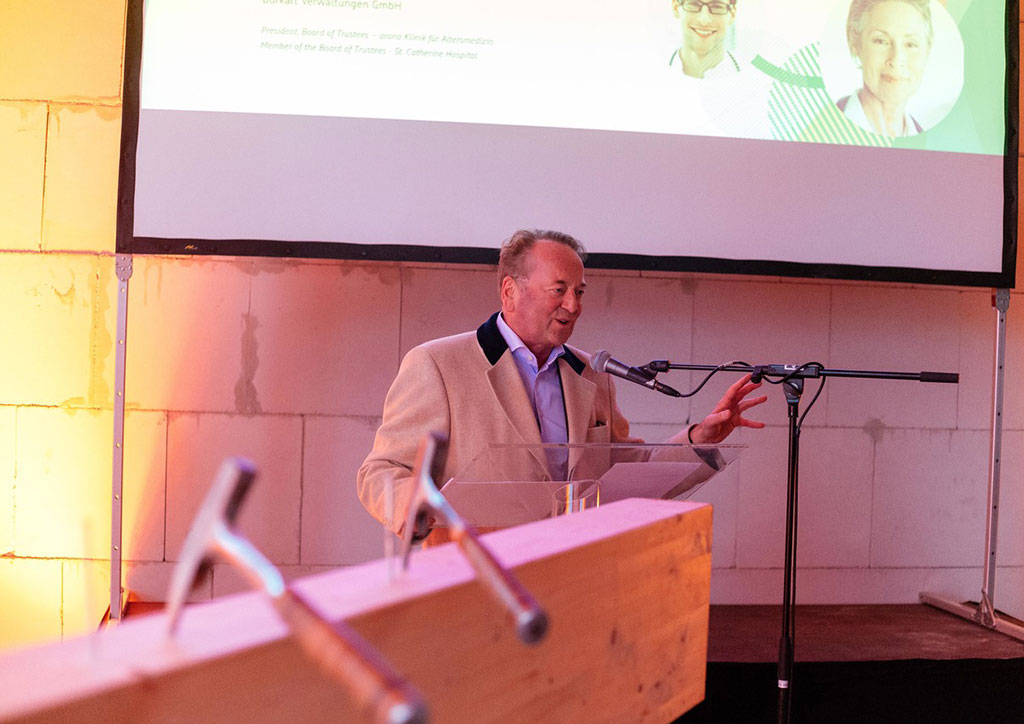 Nikolai Burkart, Geschäftsführer des Bauherrn DZG (Deutsches Zentrum für Geriatrie) Berlin GmbH Nikolai Burkart, Geschäftsführer des Bauherrn DZG (Deutsches Zentrum für Geriatrie) Berlin GmbH