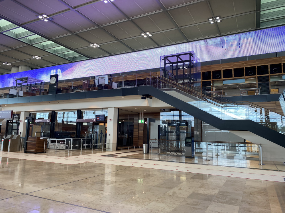 IMMOCOM BER SPEZIALKONGRESS: Die Veranstaltung erlaubte Einblicke in den Terminal des neuen Flughafens - Copyright: IMMOCOM