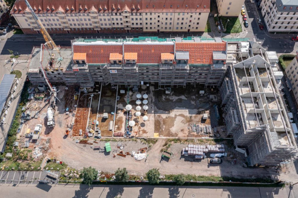 Blick auf die Baustelle des Mehrfamilienhauses in Leipzig. Copyright: CG Elementum