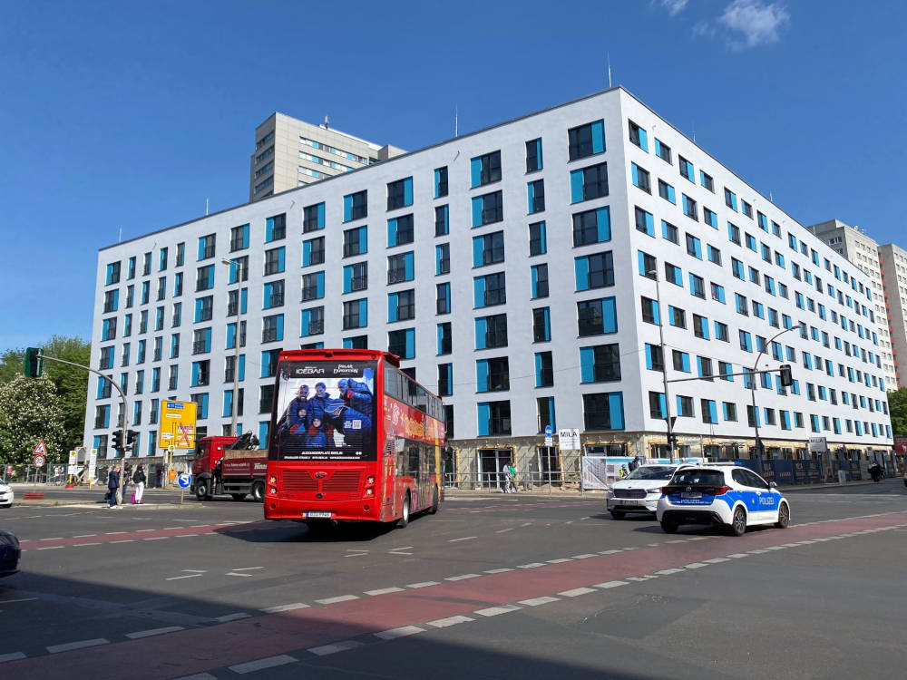 Der Block an der Fischerinsel bringt über 200 Wohnungen und begeistert optisch nur mäßig. Copyright: Mara Kaemmel