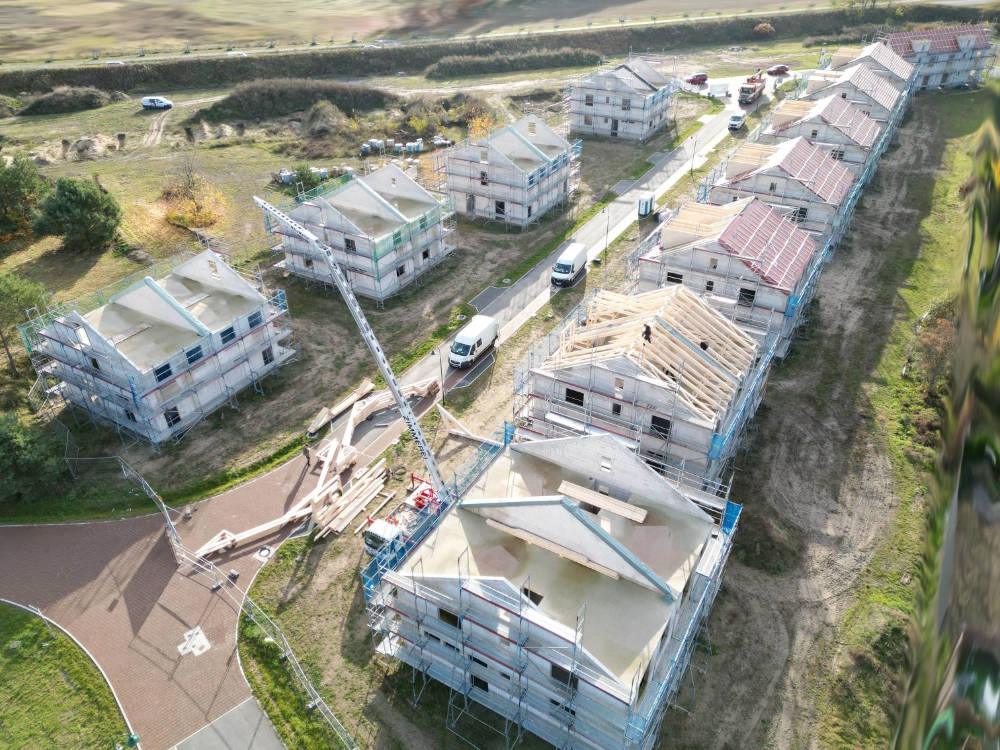 Blick auf die Baustelle der Gartensiedlung Schönwalde. Copyright: TAMAX