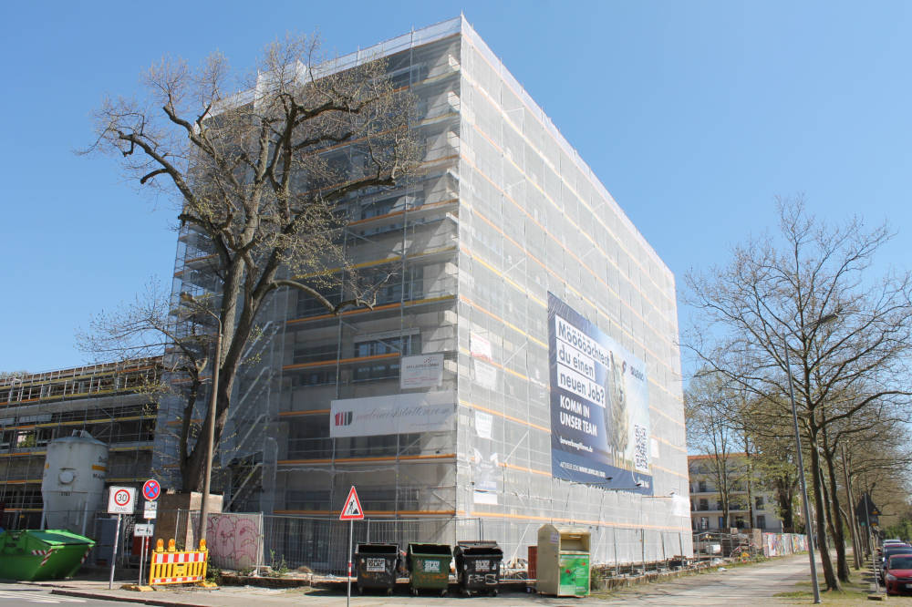 Für den Neubau auf dem Gelände des Gästehauses am Park startete just die Vermietung. Copyright: Pierre Pawlik / IMMOCOM