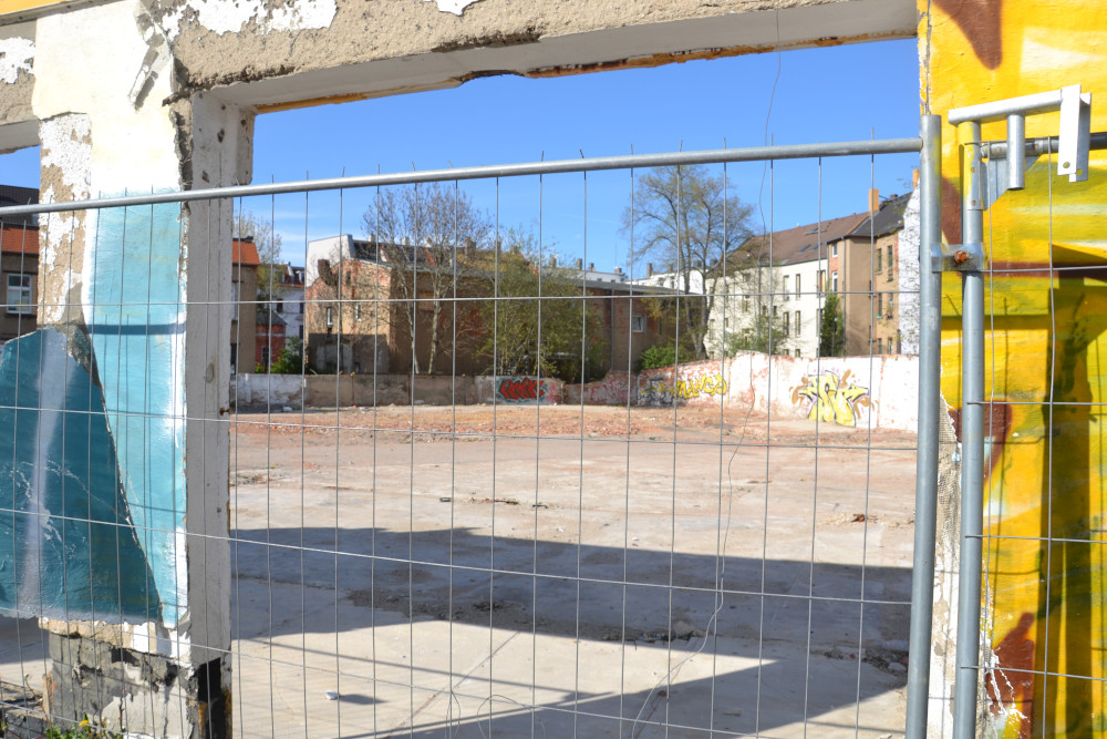 1.780 Quadratmeter Platz für ein neues Gebäude. Verwendung: offen! Copyright: W&R IMMOCOM / Pierre Pawlik 1.780 Quadratmeter Platz für ein neues Gebäude. Verwendung: offen! Copyright: W&R IMMOCOM / Pierre Pawlik