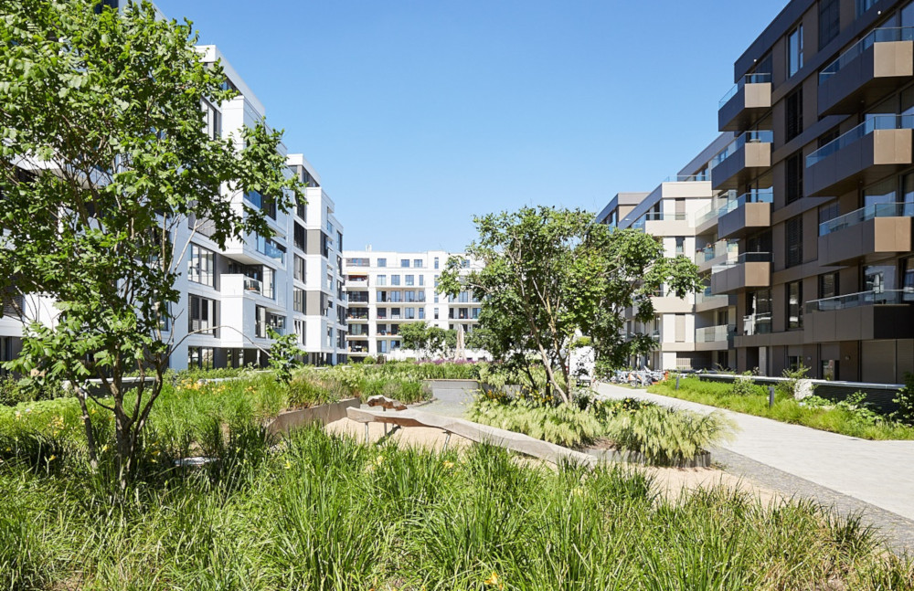 Der Innenhof des Quartiers Luisenpark. Copyright: Instone Real Estate Der Innenhof des Quartiers Luisenpark. Copyright: Instone Real Estate