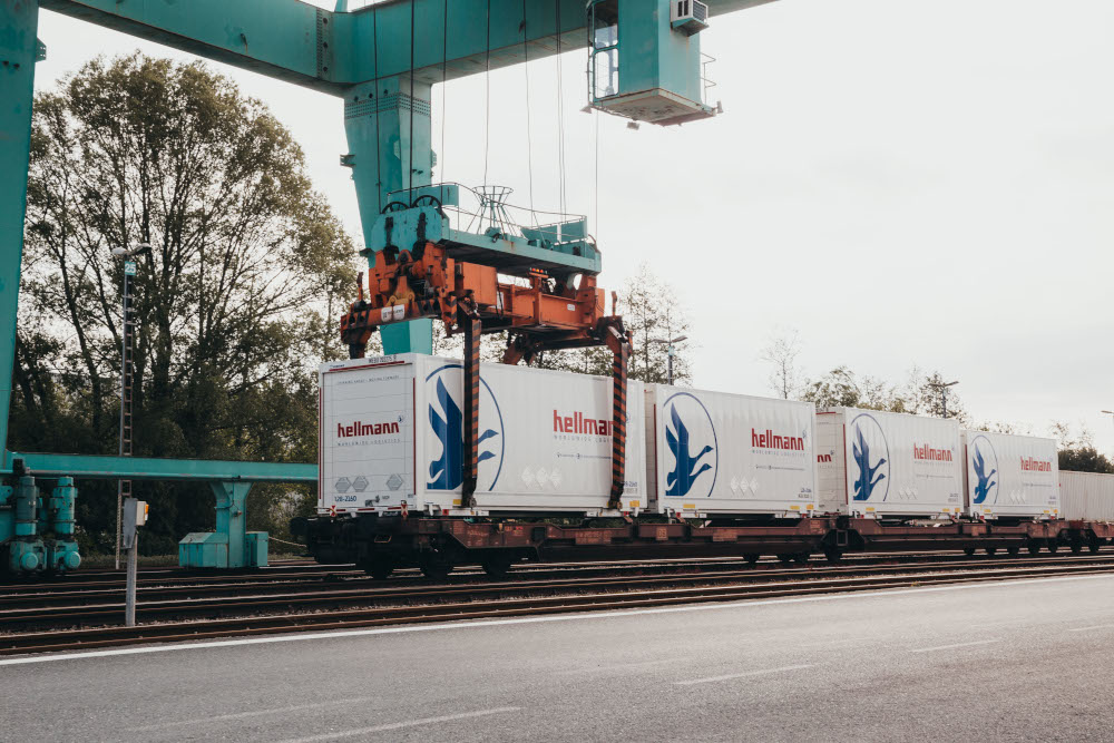 Hellmann Worldwide Logistics nutzte als erster Kunde den MegaHub in Lehrte. Copyright: Hellmann Worldwide Logistics