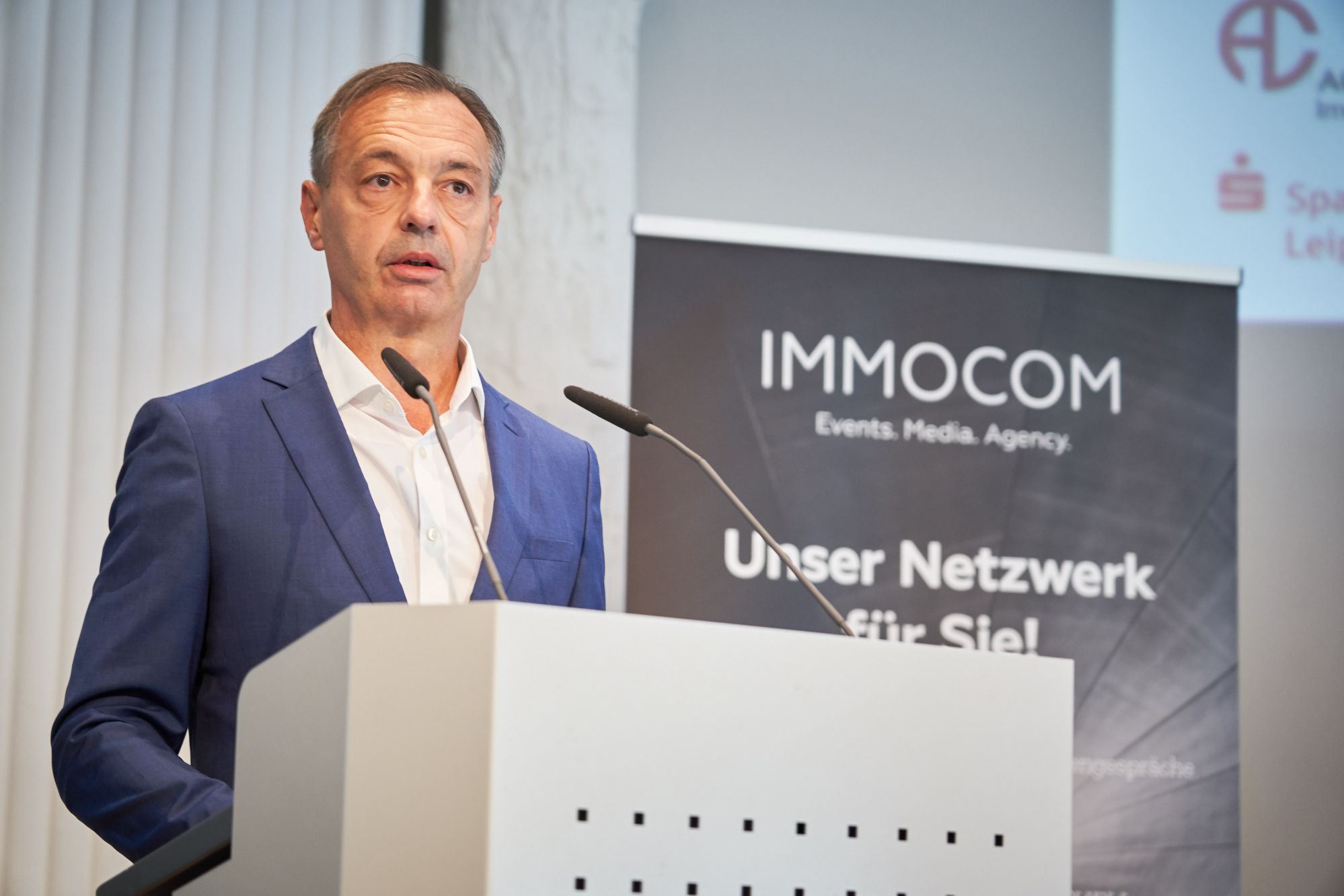 REAL ESTATE MITTELDEUTSCHLAND 2020: Eröffnung durch Michael Rücker, Geschäftsführer der IMMOCOM. REAL ESTATE MITTELDEUTSCHLAND 2020: Eröffnung durch Michael Rücker, Geschäftsführer der IMMOCOM.
