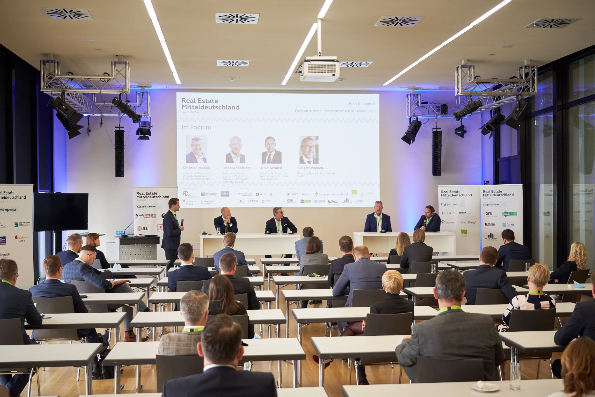 REAL ESTATE MITTELDEUTSCHLAND 2020: Diskussion über den mitteldeutschen Logistikmarkt im Panel C. REAL ESTATE MITTELDEUTSCHLAND 2020: Diskussion über den mitteldeutschen Logistikmarkt im Panel C.