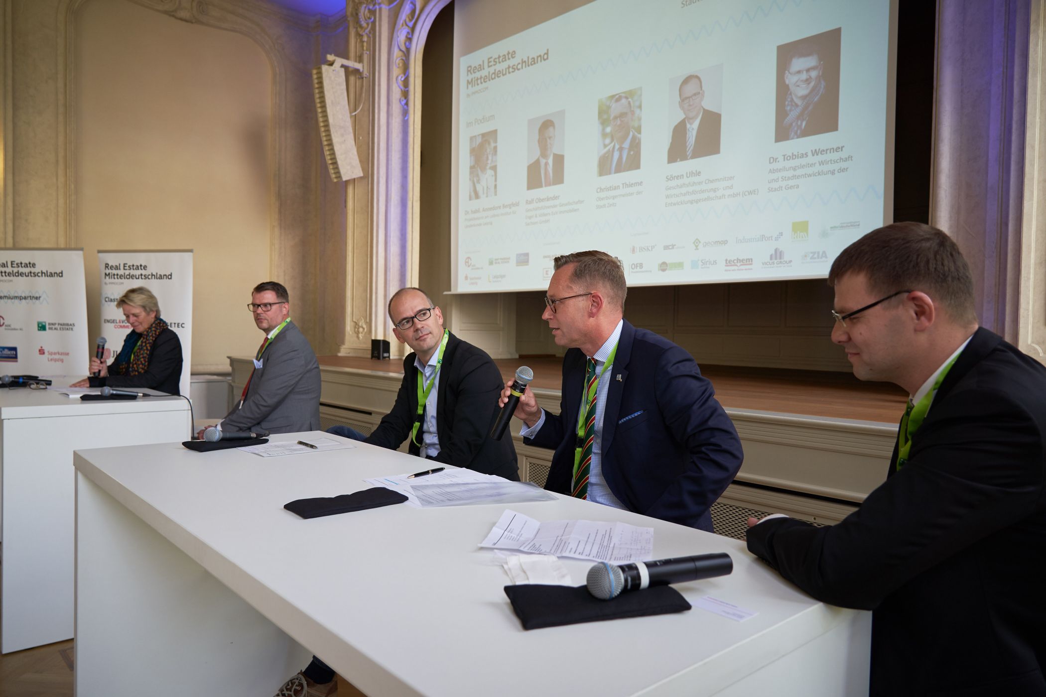 REAL ESTATE MITTELDEUTSCHLAND 2020: Diskussion über Stadtentwicklung 4.0 im Panel B. REAL ESTATE MITTELDEUTSCHLAND 2020: Diskussion über Stadtentwicklung 4.0 im Panel B.