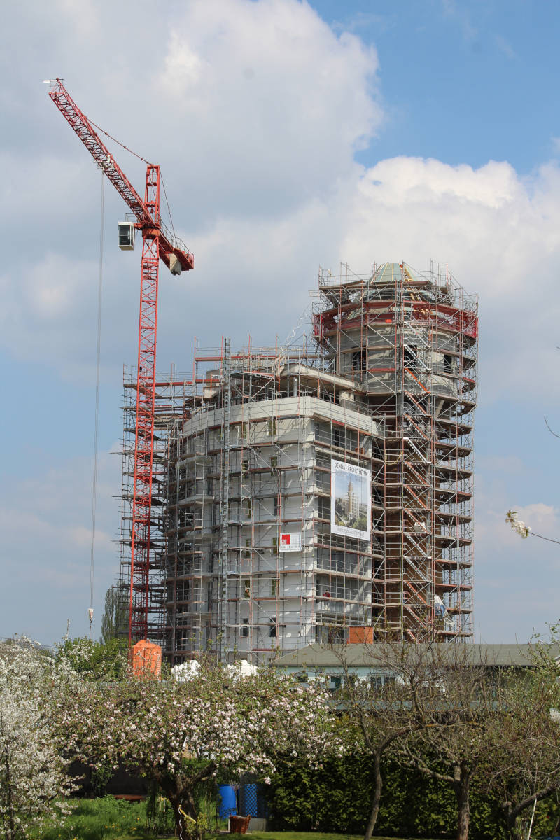 Das Revitalisierungsprojekt Delitzscher Wasserturm steht im Rohbau. Copyright: Jörn Glasner / IMMOCOM