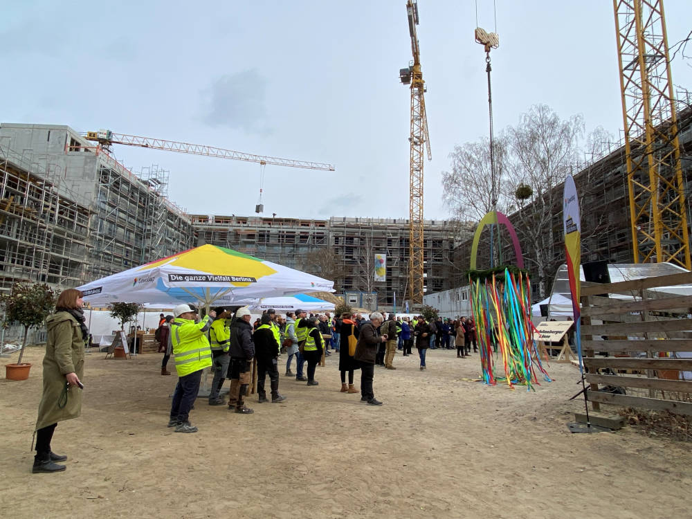 Richtfest für das Gewobag-Projekt auf der Schöneberger Linse. Copyright: Mara Kaemmel