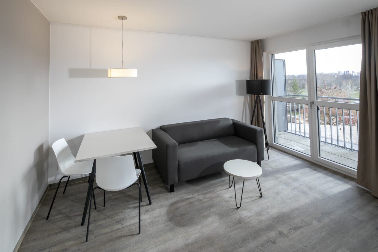 Blick in ein Apartment im URBAN BASE DRESDEN. Copyright: Steffen Füssel. Blick in ein Apartment im URBAN BASE DRESDEN. Copyright: Steffen Füssel.