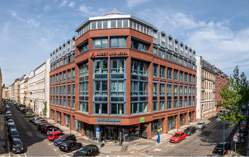 Die Vicus Group AG hat diese Gewerbeimmobilie in Leipzig verkauft. Copyright: Vicus Group AG Die Vicus Group AG hat diese Gewerbeimmobilie in Leipzig verkauft. Copyright: Vicus Group AG