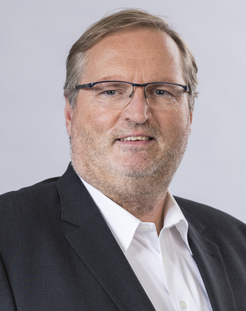 Prof. Dr. Günter Vornholz analysierte mögliche Auswirkungen des Corona-bedingten Homeoffice-Booms für Büroimmobilienmärkte. Quelle: EBZ Prof. Dr. Günter Vornholz analysierte mögliche Auswirkungen des Corona-bedingten Homeoffice-Booms für Büroimmobilienmärkte. Quelle: EBZ