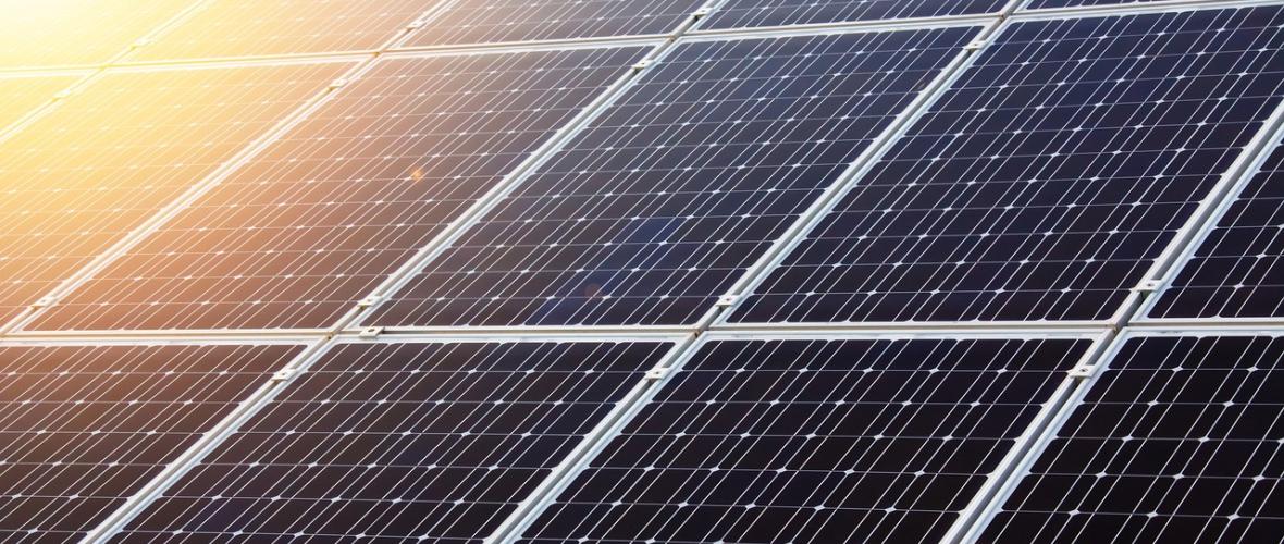 Sonneco über die Integration von Photovoltaikanlagen in bestehende Gebäudestrukturen - Herausforderungen und Lösungen bei der Nachrüstung von PV-Anlagen in Altbauten