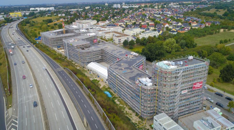 Innovativer Bürocampus BRAIN BOX BERLIN feiert Richtfest