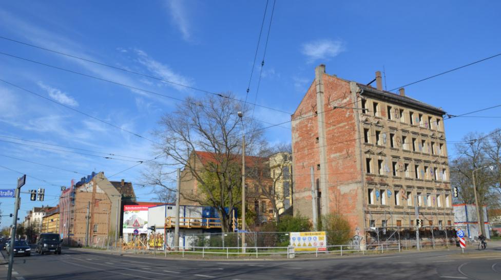 Campus Lorenzo: Sozialquartier in Leipzig steuert auf Fertigstellung zu: Das Sozialquartier „Campus Lorenzo“ wird generationenübergreifendes Wohnen, Arbeiten und Lernen in Leipzig unter einem Dach vereinen. Wir stellen das Großprojekt genauer vor, das auf seine Fertigstellung zusteuert.