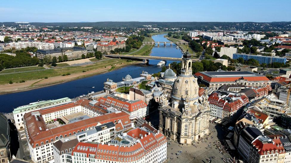 Büromarkt Dresden: Schwaches Gesamtergebnis in 2020: Nach Analysen von Aengevelt Research hat sich der Umsatz auf dem Büromarkt der Landeshauptstadt im vergangenen Jahr um fast ein Drittel verringert. Grund dafür ist nicht allein die Corona-Pandemie. 