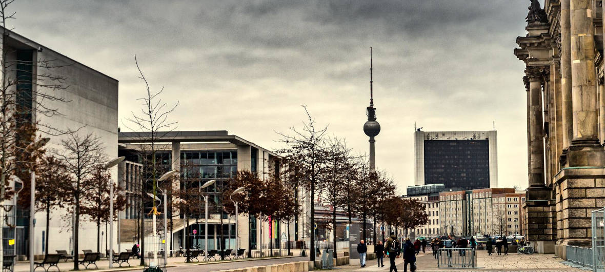 Berliner getäuscht? Die Initiative "Deutsche Wohnen & Co. enteignen" räumt ein: Mieten sinken durch Enteignung nicht