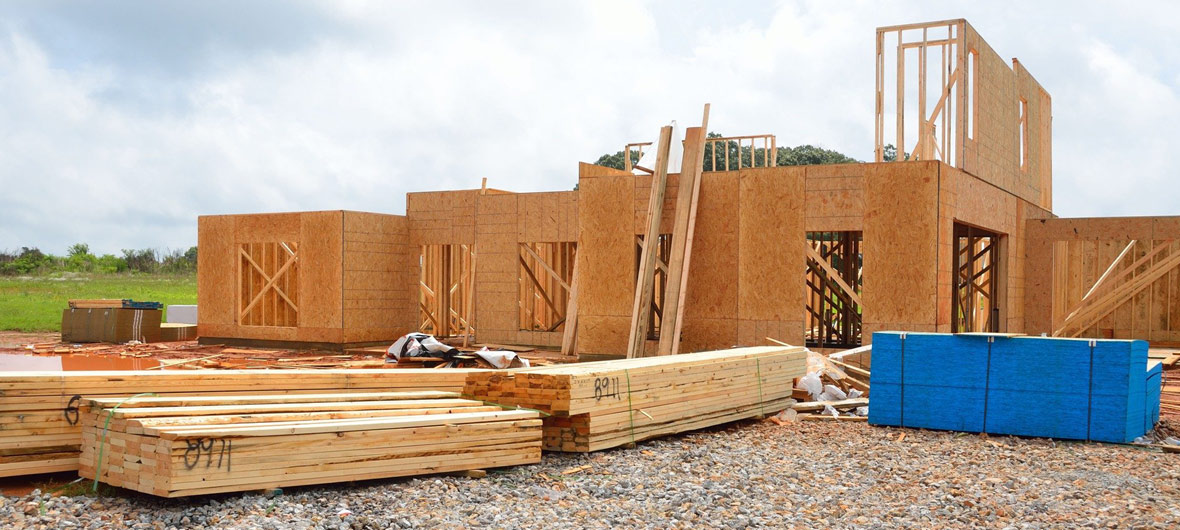 Holzbauweise: Vorteile, Arten und die Holzbau-Hauptstadt Deutschlands: Hochwertiges Bauen sowie gesundes und modernes Wohnen liegen im Trend. Vor diesem Hintergrund rücken Gebäude in Holzbauweise zunehmend in den Fokus.