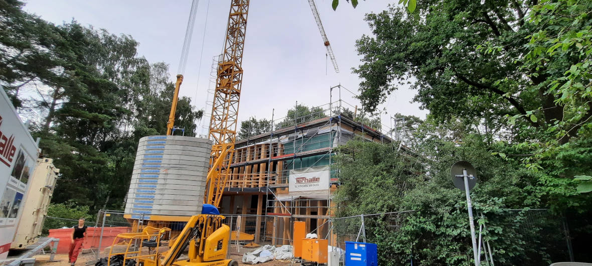 Lüneburg: Erster kommunaler Neubau in Holz-Stroh-Bauweise