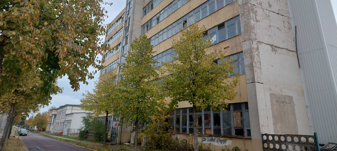 Mertik-Hochhaus in Quedlinburg: Verfallenes Bürogebäude wird zum Energie-Hochhaus
